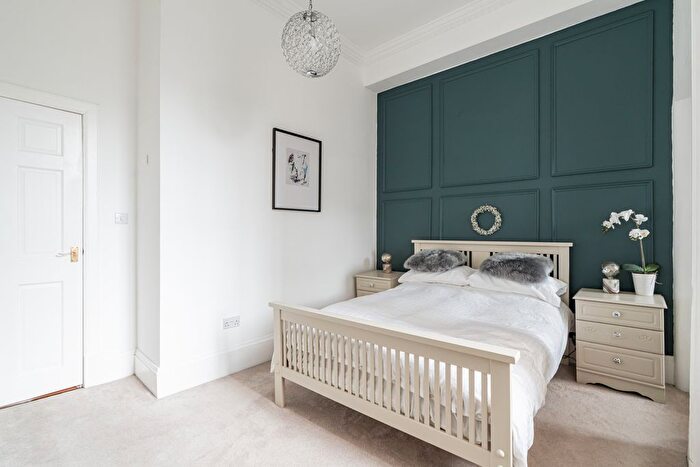 1 Bedroom Flat For Sale In / Leith Walk, Edinburgh, EH6