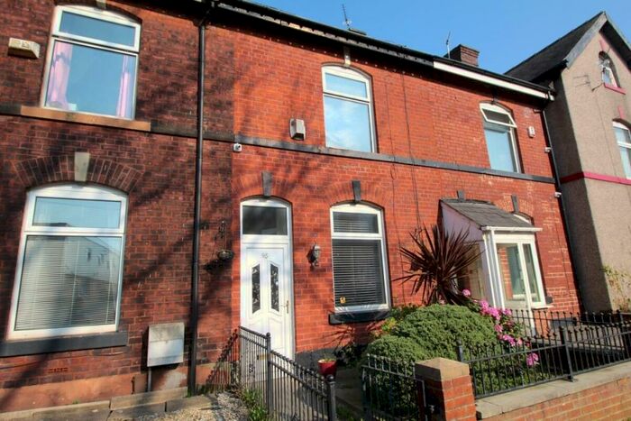 3 Bedroom Terraced House To Rent In Brierley Street, Bury, BL9