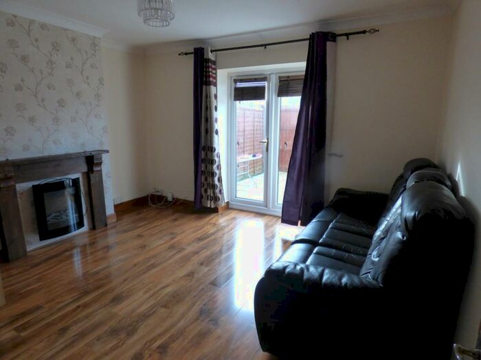2 Bedroom Apartment To Rent In Churchill Road, Langley, SL3