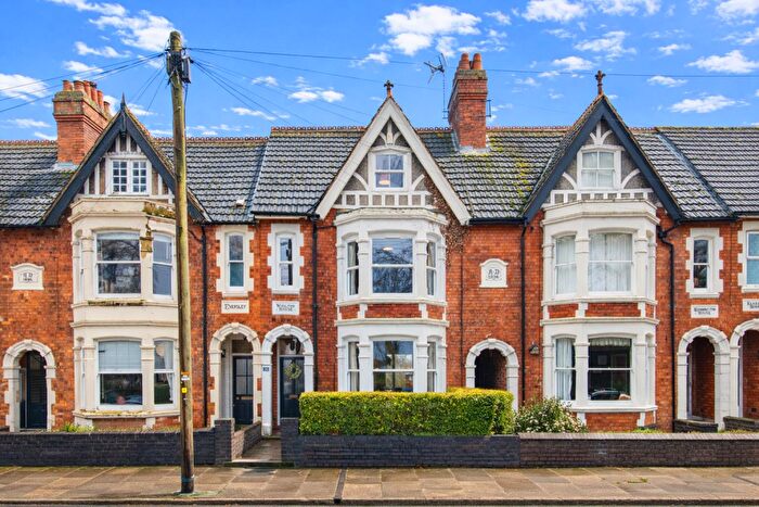 4 Bedroom Town House For Sale In Park View, Kettering, NN16