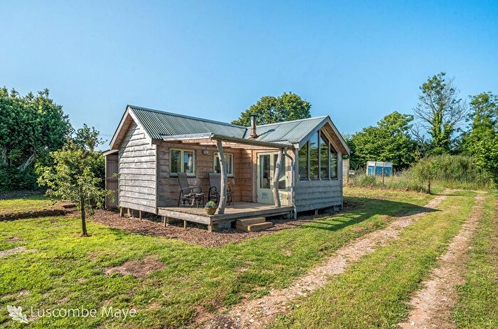 3 Bedroom Detached House For Sale In Harberton, Totnes, TQ9