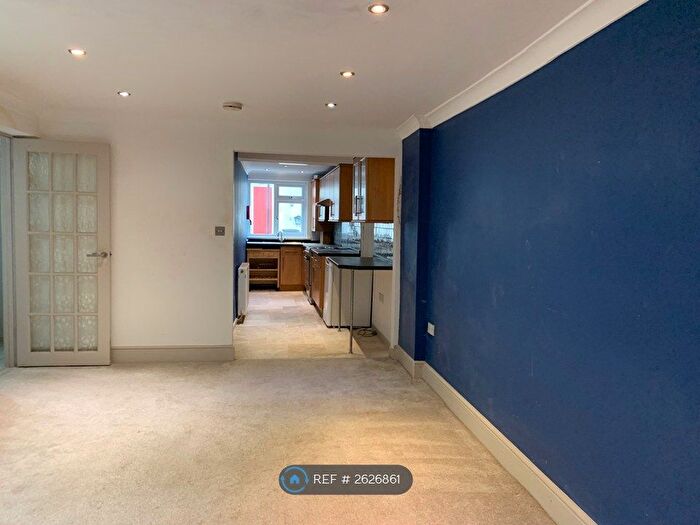 1 Bedroom Flat To Rent In Dart Valley Coastal Apartments, Paignton, TQ4