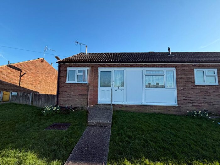 1 Bedroom Bungalow To Rent In Arnham Drive, Chatham, ME5