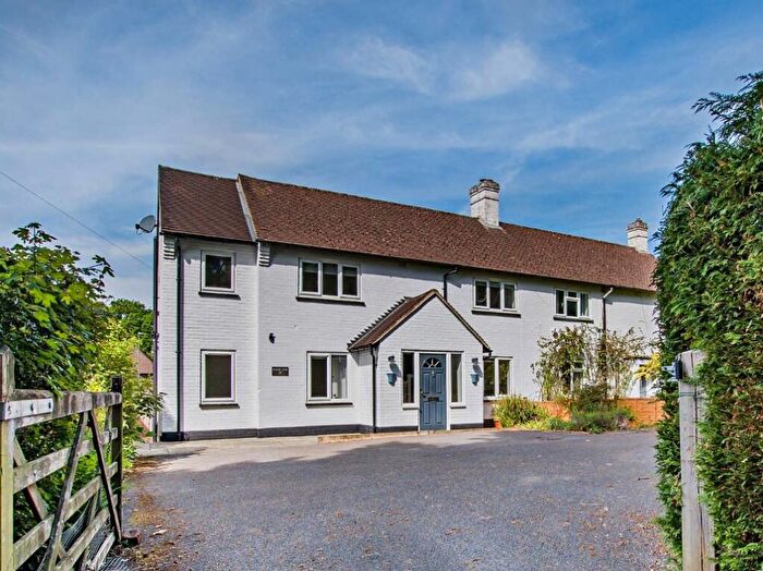 3 Bedroom Semi-Detached House For Sale In Old Glebe, Fernhurst, Haslemere, Surrey, GU27