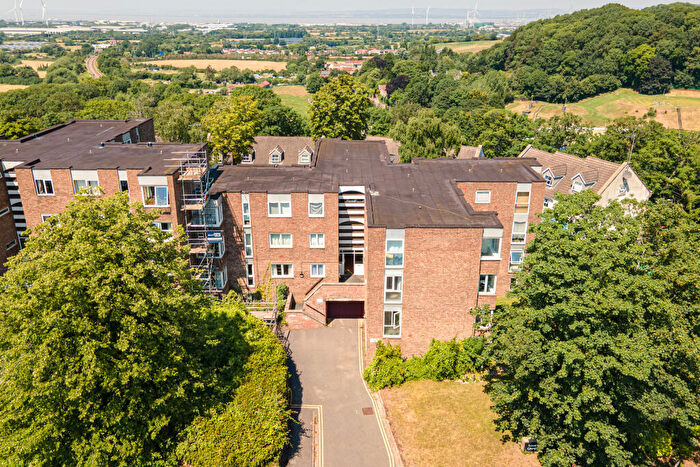 3 Bedroom Flat For Sale In Ison Hill Road, Henbury, Bristol, BS10