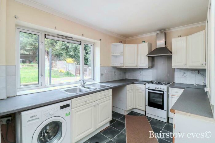 3 Bedroom House To Rent In Brocket Way, Chigwell, - Available With Zero Deposit, IG7