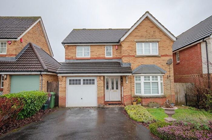 4 Bedroom Detached House For Sale In Guest Avenue, Emersons Green, Bristol, BS16