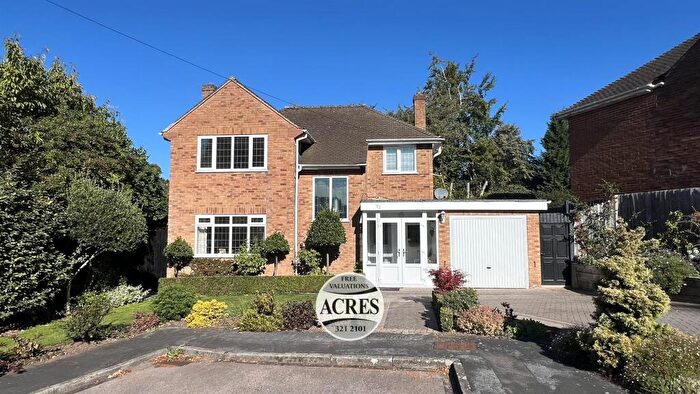 3 Bedroom Detached House For Sale In Honeyborne Road, Sutton Coldfield, B75