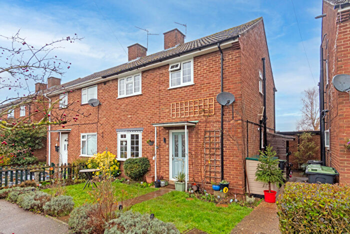 4 Bedroom Semi-Detached House For Sale In Maitland Road, Stansted, Essex, CM24