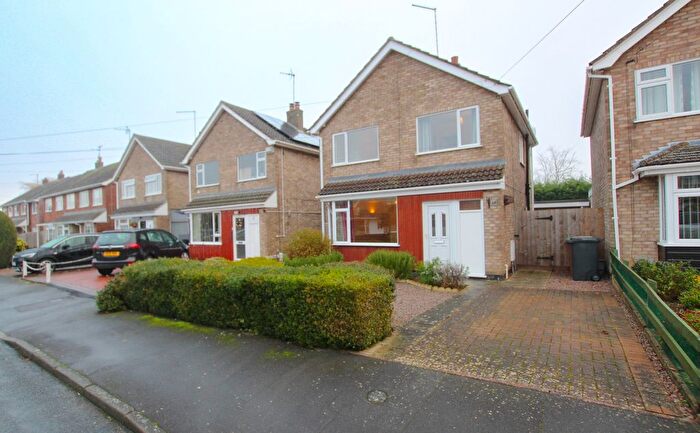 3 Bedroom Detached House To Rent In Elm Crescent, Glinton, Peterborough, PE6