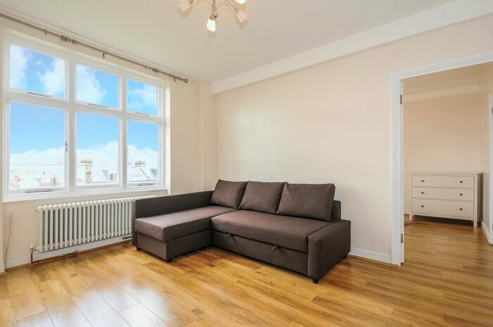 1 Bedroom Flat To Rent In Abercorn Place, London, NW8