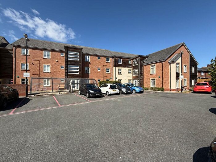 2 Bedroom Apartment For Sale In Aspen Place, South Shields, Tyne And Wear, NE34