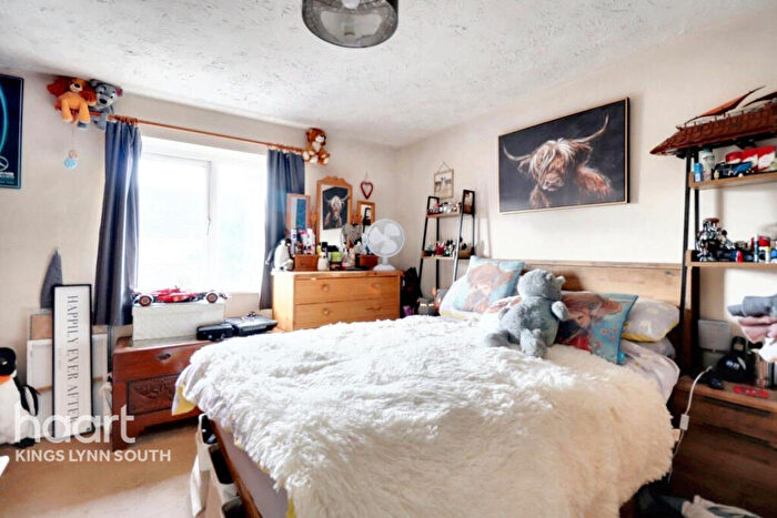 2 Bedroom Terraced House For Sale In Woodbridge Way, King's Lynn, PE30