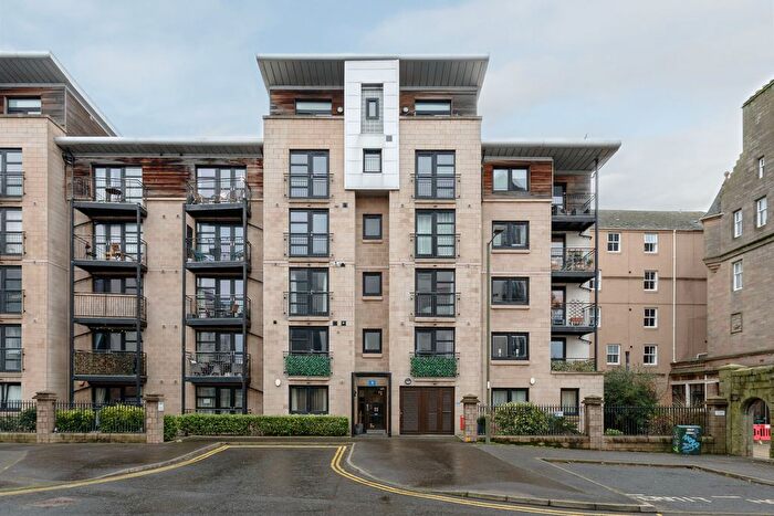 2 Bedroom Flat For Sale In Tower Place, Edinburgh, EH6