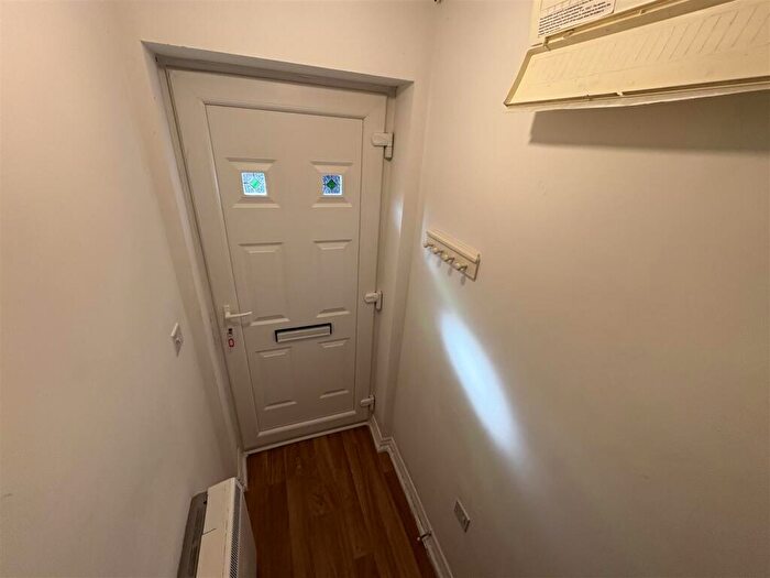 1 Bedroom Flat To Rent In Mehdi Road, Oldbury, B69
