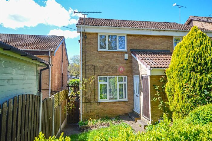 2 Bedroom Semi-Detached House To Rent In Westcroft Drive, Westfield, S20