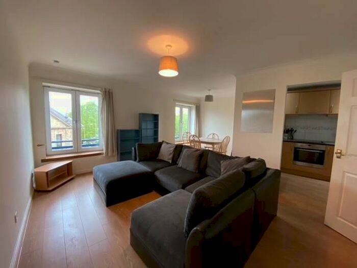 2 Bedroom Flat To Rent In Turnbull Street, Glasgow, G1
