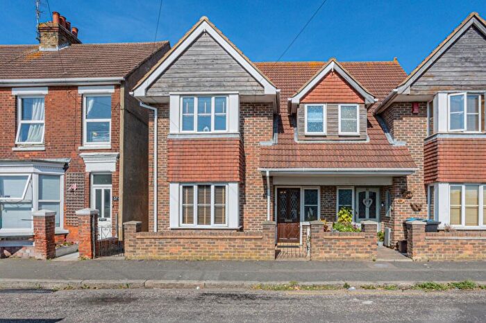 3 Bedroom Semi Detached House For Sale In Durban Road, Margate, Kent, CT9