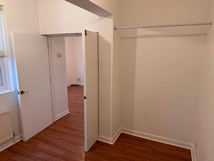 1 Bedroom Flat To Rent In Dagnall Park, South Norwood/Selhurst, SE25