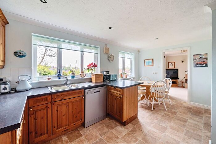 4 Bedroom Detached House For Sale In Grants Close, Wincanton, Somerset, BA9