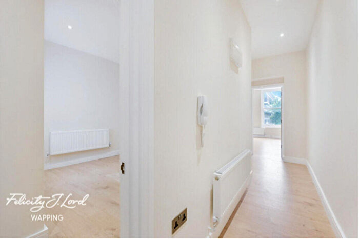 1 Bedroom Apartment To Rent In Commercial Road, London, E1