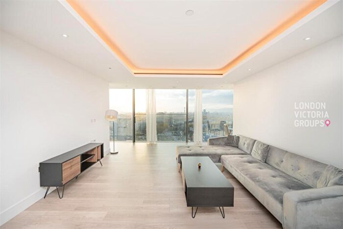 2 Bedroom Apartment For Sale In Carrara Tower, Bollinder Place, London, EC1V