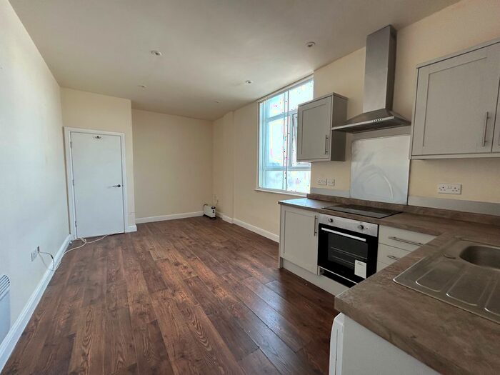 1 Bedroom Flat To Rent In Ship Hill, Rotherham, S60