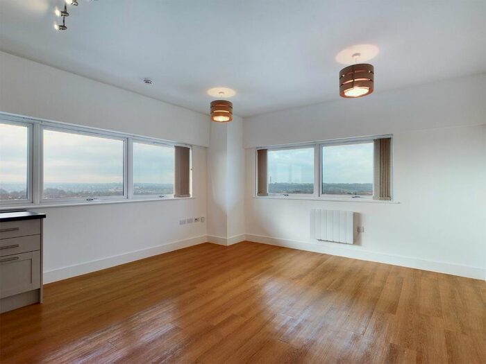 2 Bedroom Property To Rent In Fishponds Road, Fishponds, Bristol BS16