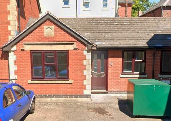 2 Bedroom Bungalow To Rent In Edgehill Court, Battenhall Walk, Worcester, WR5