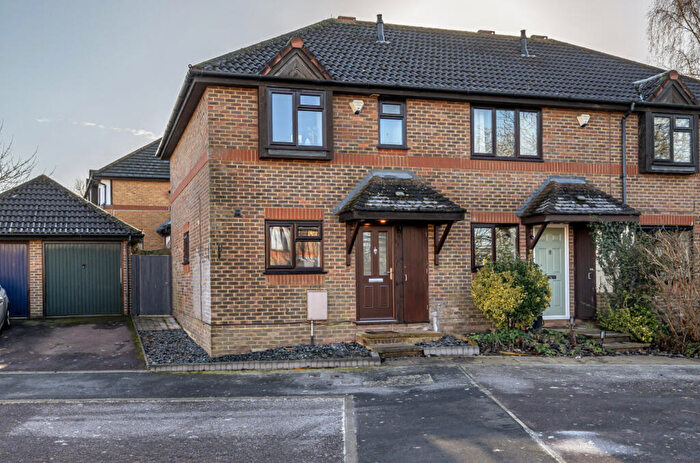 2 Bedroom End Of Terrace House To Rent In Cooke Rise, Warfield, Bracknell, Berkshire, RG42
