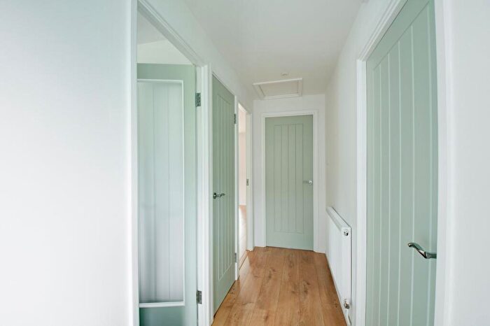 2 Bedroom Bungalow For Sale In Old Hall Close, Stourbridge, West Midlands, DY8