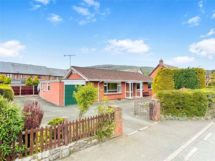3 Bedroom Bungalow For Sale In Penybontfawr, Powys, SY10