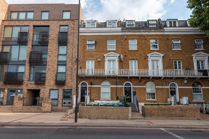 1 Bedroom Flat To Rent In Old Kent Road, London, SE1