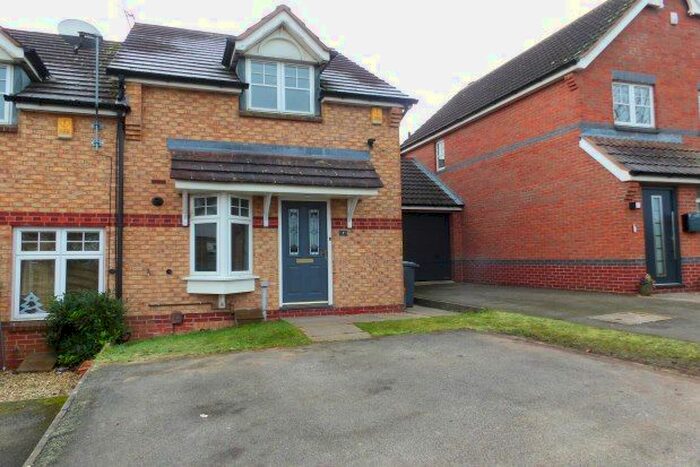 2 Bedroom Property To Rent In Goldcrest Close, Nottingham NG13