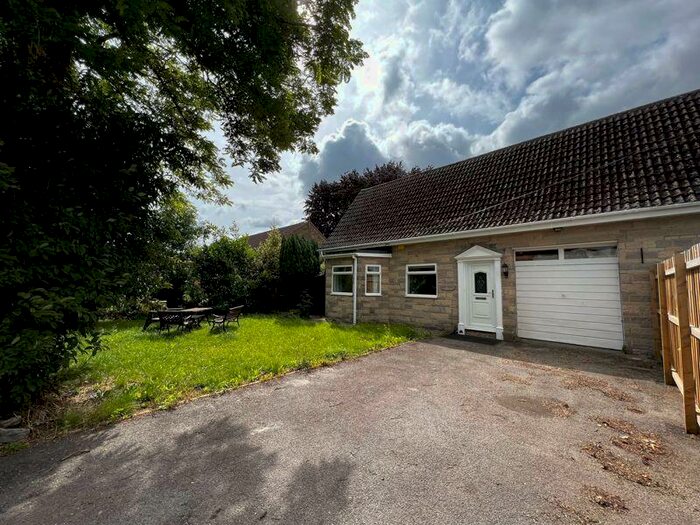 3 Bedroom Semi-Detached Bungalow To Rent In Stratton Road, Holcombe Village, BA3