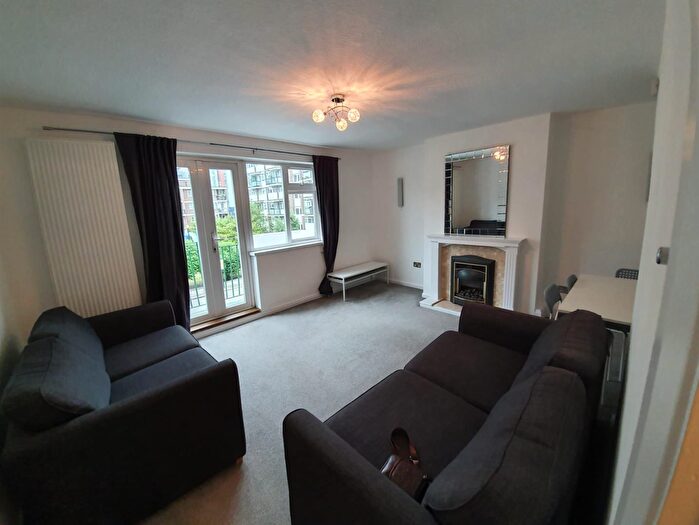 3 Bedroom Flat To Rent In Windsor Terrace, London, N1