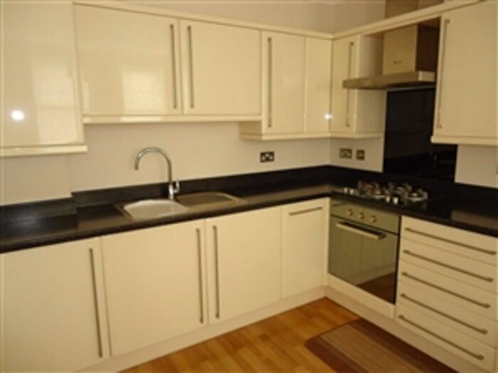 1 Bedroom Flat To Rent In Wimborne Road, Moordown, Bournemouth, BH9
