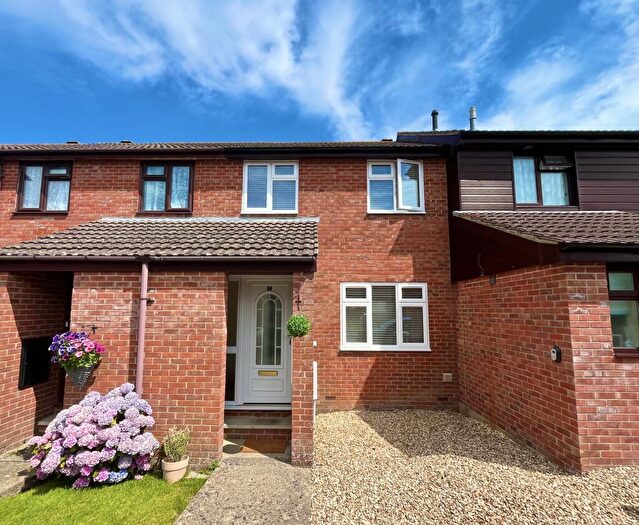 3 Bedroom Terraced House To Rent In Maple Drive, Newport, PO30