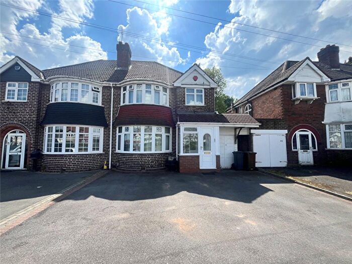 3 Bedroom Semi-detached House For Sale In Chester Road, Castle Bromwich, Birmingham, West Midlands, B36