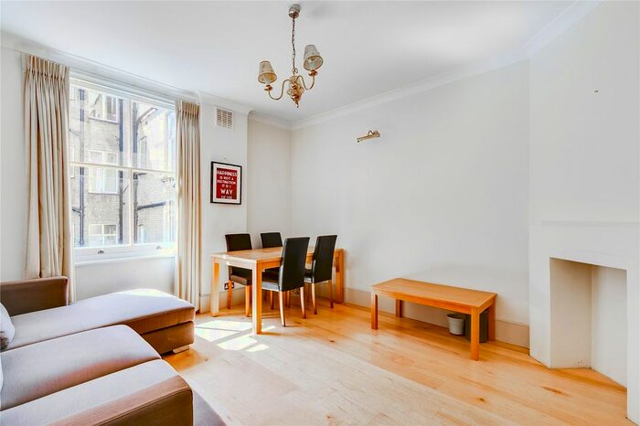 2 Bedroom Flat To Rent In Montagu Mansions, London, W1U