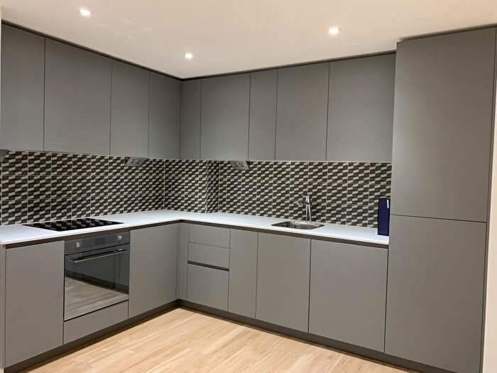 1 Bedroom Flat To Rent In Castleton House, Aerodrome Road, Colindale, Barnet, London, NW9