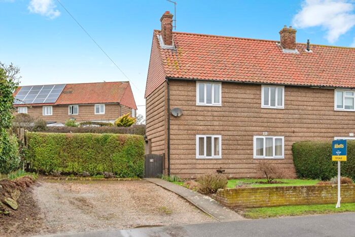3 Bedroom Semi-Detached House For Sale In High Street, Mundesley, Norwich, Norfolk, NR11
