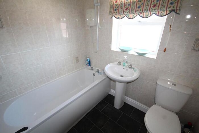 3 Bedroom Terraced House For Sale In Grange Road, Colwyn Bay, LL29