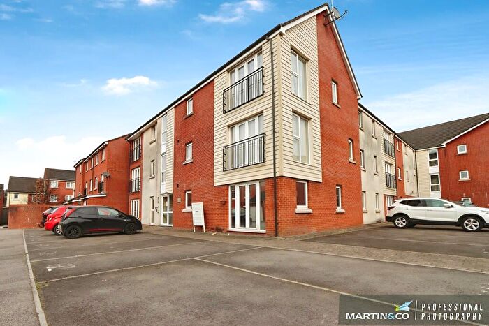2 Bedroom Apartment For Sale In Egmont House, Newport, NP20
