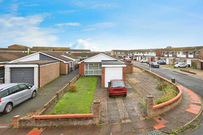 3 Bedroom Detached Bungalow For Sale In Cook Avenue, Eastbourne, BN23