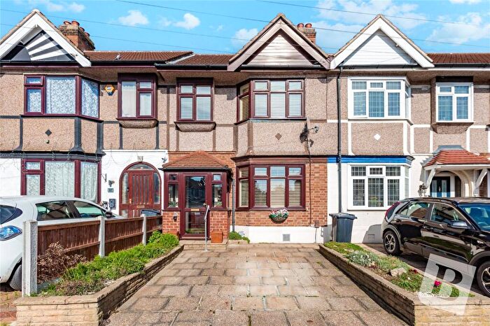 3 Bedroom Terraced House For Sale In Gresham Drive, Chadwell Heath, Romford, RM6