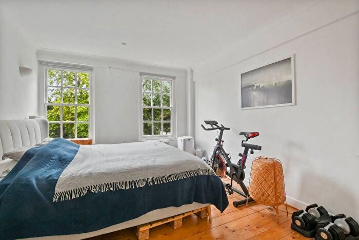 1 Bedroom Flat For Sale In Eton College Road, Chalk Farm, Camden, NW3