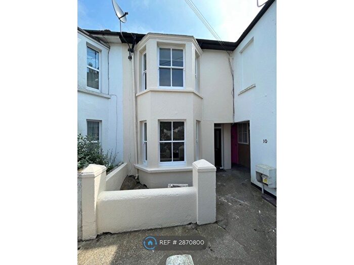 2 Bedroom Terraced House To Rent In Stanhope Road, Worthing, BN11