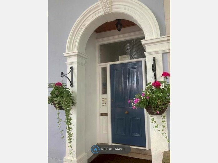 2 Bedroom Maisonette To Rent In Lancaster House, Leamington Spa, CV31