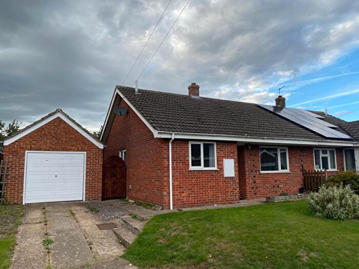 2 Bedroom Bungalow To Rent In Home Close, Great Ellingham, NR17